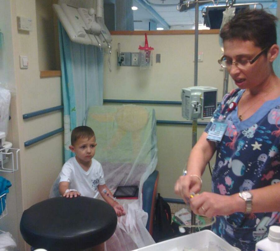 Ліст у рэдакцыю: Гродзенская сям'я збірае $6000 на даследаванне для хворага сына