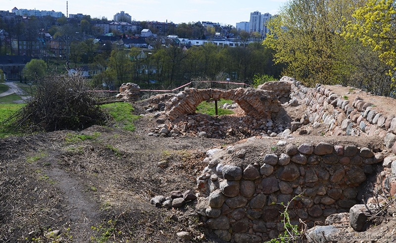 На тэрыторыі Старога замка разбурылася апошняя арка старых казематаў