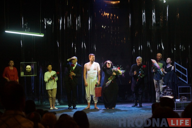 “Сюр мае быць сюрам”. Мастачка расказала пра смешных лялек з нясмешнай “Камедыі Юдзіфі”