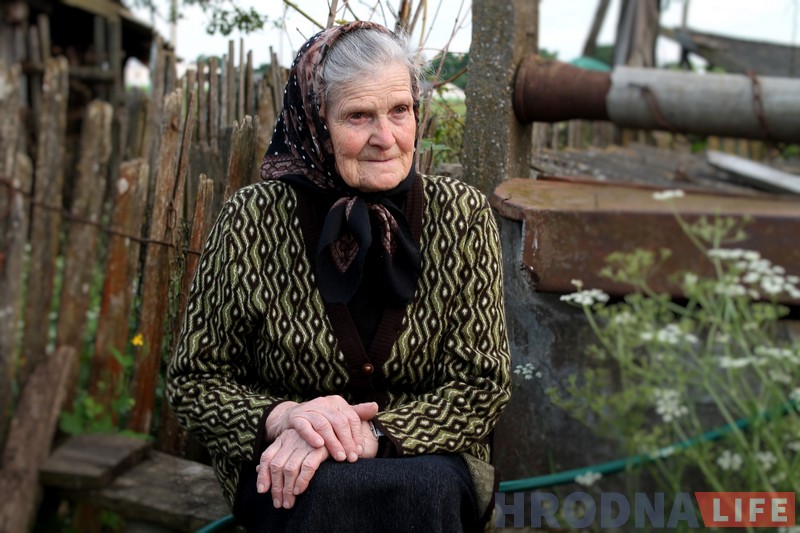 “Адрадзіць і захаваць”. Вера Ігнатаўна Белакоз пра аднаўленне ткацкіх традыцый у вёсцы Гудзевічы