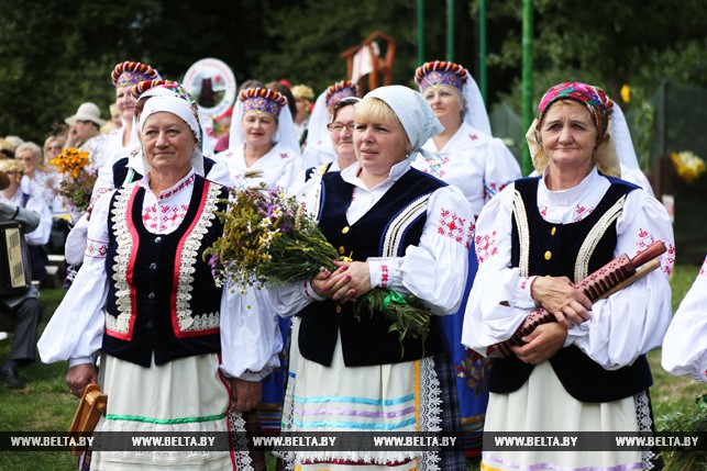 Фестываль на Аўгустоўскім канале адраджае традыцыі беларуска-польска-літоўскага памежжа Фестываль на Аўгустоўскім канале адраджае традыцыі беларуска-польска-літоўскага памежжа