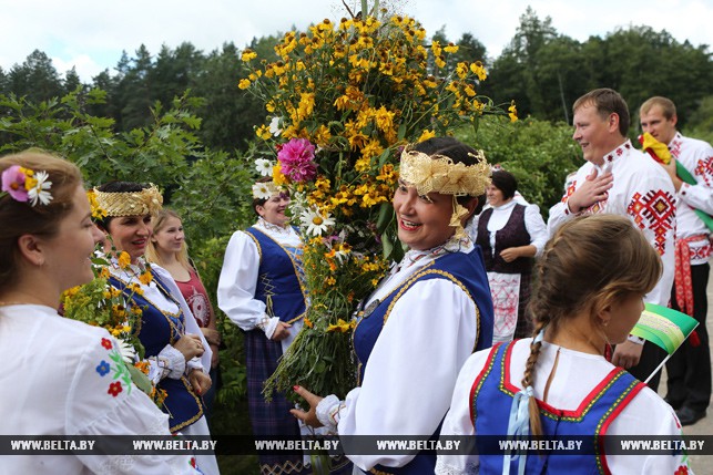 Фестываль на Аўгустоўскім канале адраджае традыцыі беларуска-польска-літоўскага памежжа Фестываль на Аўгустоўскім канале адраджае традыцыі беларуска-польска-літоўскага памежжа