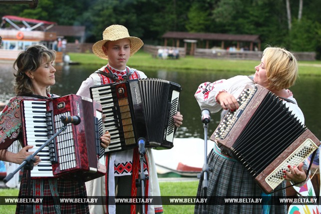 Фестываль на Аўгустоўскім канале адраджае традыцыі беларуска-польска-літоўскага памежжа