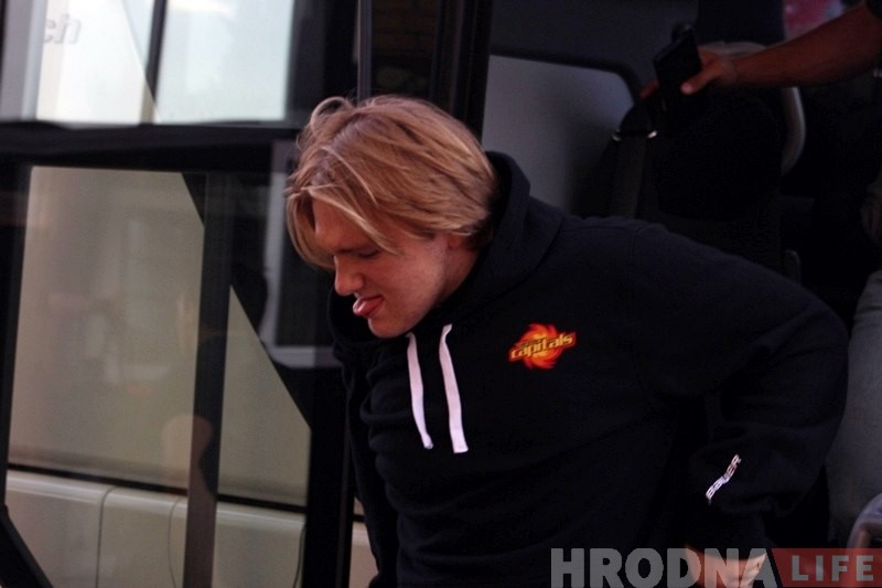 Ліга чэмпіёнаў: Хакеісты аўстрыйскай "Вены Кэпіталз" прыбылі ў Гродна Ліга чэмпіёнаў: Хакеісты аўстрыйскай "Вены Кэпіталз" прыбылі ў Гродна