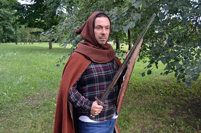 "Глядзеў на фатаграфіі Гродна і думаў, што гэта фоташоп". Работнік Еўрапарламента пра Беларусь і вучобу ў Гродне