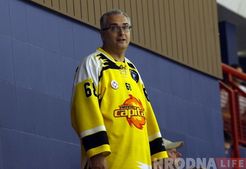 "Уразіла невялікая хакейная арэна "Нёмана". Аўстрыйскі заўзятар "Вены" пра Гродна і хакей