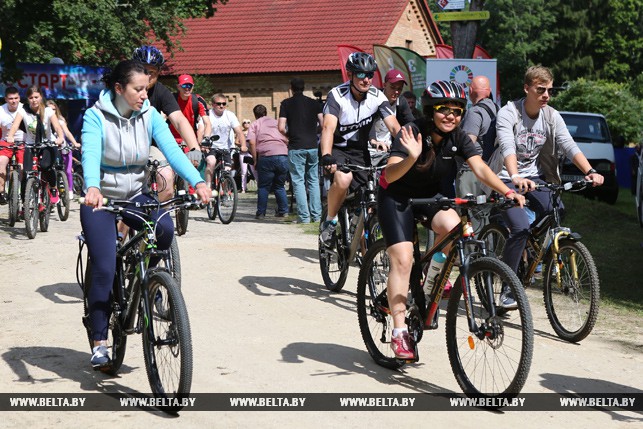 Міністры і дыпламаты сталі ўдзельнікамі велапрабегу па маляўнічых месцах Аўгустоўскага канала Міністры і дыпламаты сталі ўдзельнікамі велапрабегу па маляўнічых месцах Аўгустоўскага канала