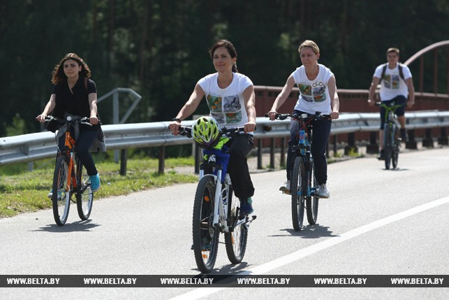 Міністры і дыпламаты сталі ўдзельнікамі велапрабегу па маляўнічых месцах Аўгустоўскага канала Міністры і дыпламаты сталі ўдзельнікамі велапрабегу па маляўнічых месцах Аўгустоўскага канала