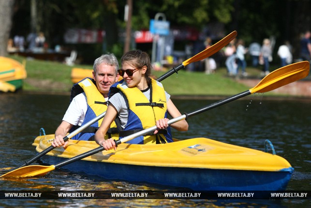 Міністры і дыпламаты сталі ўдзельнікамі велапрабегу па маляўнічых месцах Аўгустоўскага канала Міністры і дыпламаты сталі ўдзельнікамі велапрабегу па маляўнічых месцах Аўгустоўскага канала