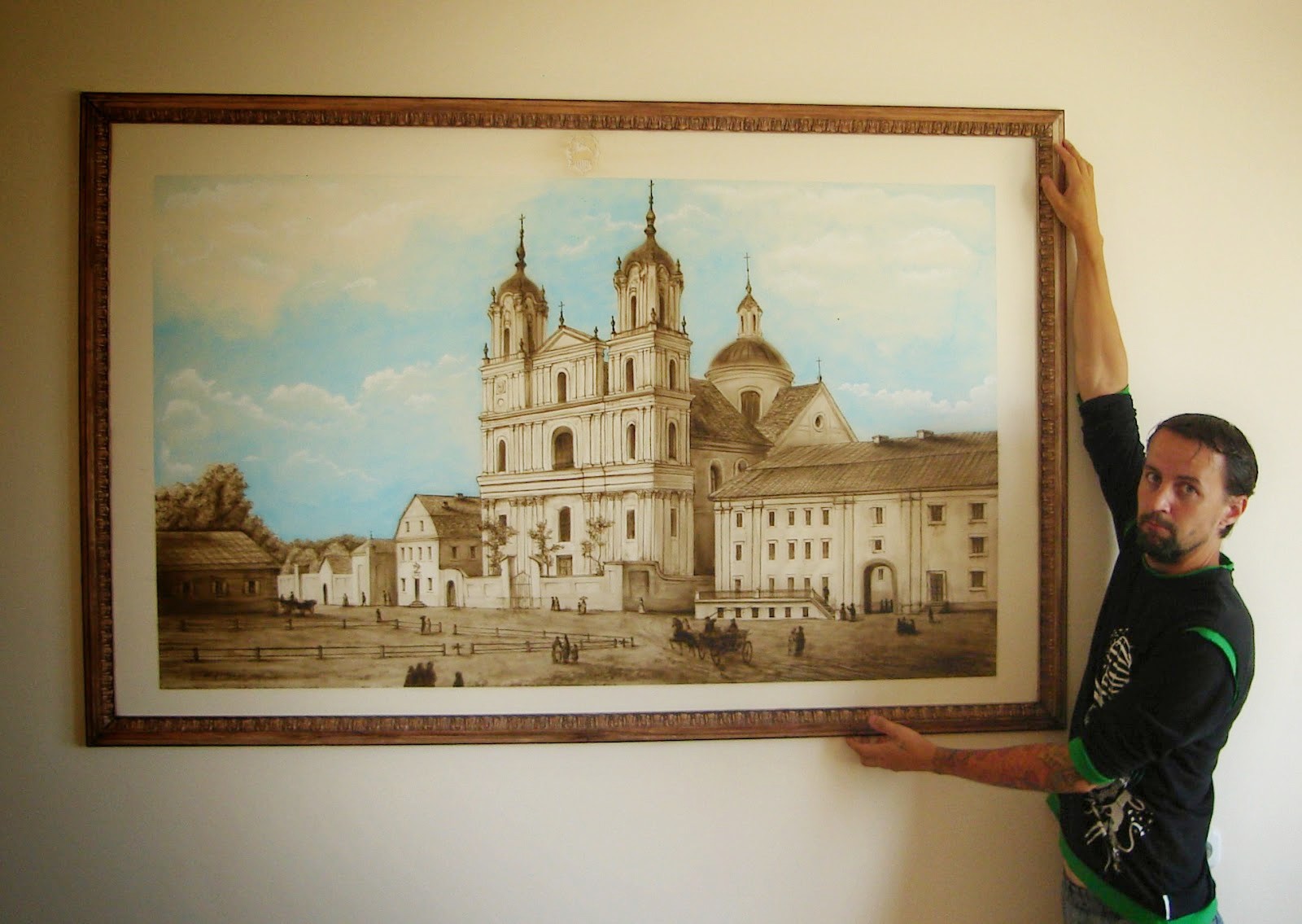 Ваўкі і калабкі Юрыя Азукі. Гродзенскі мастак-аэрограф расказаў аб сваёй творчасці