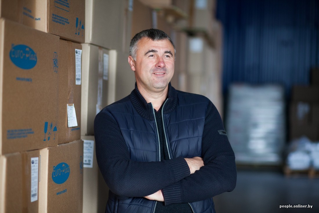 Дачка былога кіраўніка Гродзеншчыны падала ў суд на Onliner.by і ўцякла за мяжу