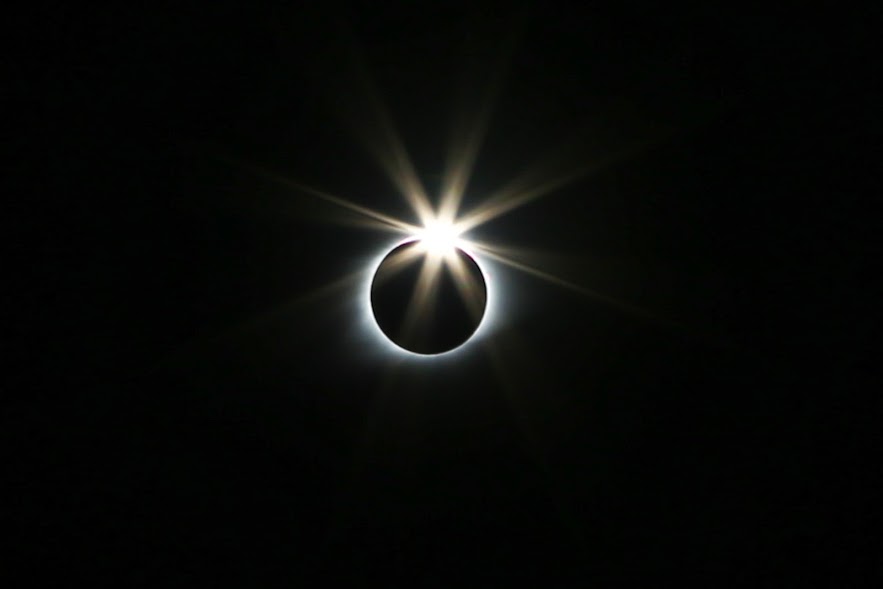 "Пярсцёнак з дыямантам". Гродзенка сфатаграфавала "вялікае амерыканскае зацьменне"