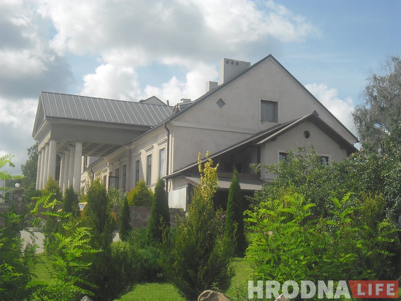 Сядзібу ў Радзівілках адкрылі пасля 6 гадоў рэканструкцыі. Згадваем гісторыю маёнтка ад Пуціўлянскіх да Барташэвічаў