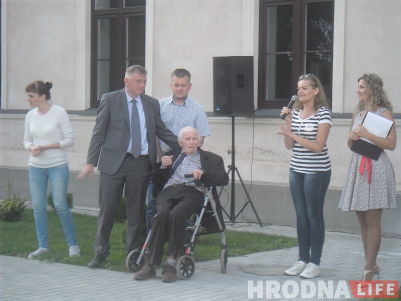 Сядзібу ў Радзівілках адкрылі пасля 6 гадоў рэканструкцыі. Згадваем гісторыю маёнтка ад Пуціўлянскіх да Барташэвічаў