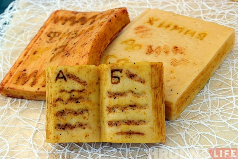 Фестываль сыру прайшоў на Савецкай плошчы ў Гродне Фестываль сыру прайшоў на Савецкай плошчы ў Гродне