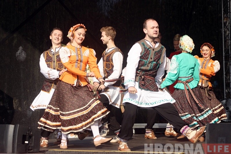 "Мы павінны прымаць усе меры, каб захаваць нашу прыгожую спадчыну". Гродна адзначае 889 годдзе "Мы павінны прымаць усе меры, каб захаваць нашу прыгожую спадчыну". Гродна адзначае 889 годдзе