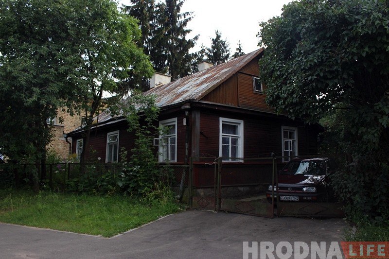 "Гатовыя з'язджаць, калі прапануюць раўнацэнныя ўмовы": Жыхары Новага свету аб зносе сваіх дамоў