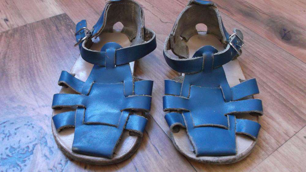 150 словаў пра эСэСэСэР. Сандалі