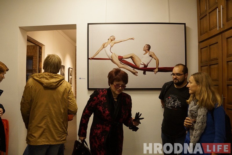 “Гэта не можа быць фатаграфіяй”. Чым фотамастацтва адрозніваецца ад маскульта фатаграфіі