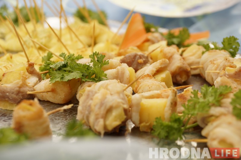 Дажынкі, толькі для бульбы. На “Прывале” прайшоў першы ў Гродне фестываль нацыянальных страваў