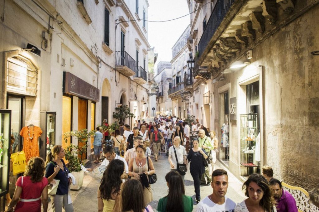 Запрашаем валанцёра_ку на доўгатэрміновы праект на поўдні Італіі