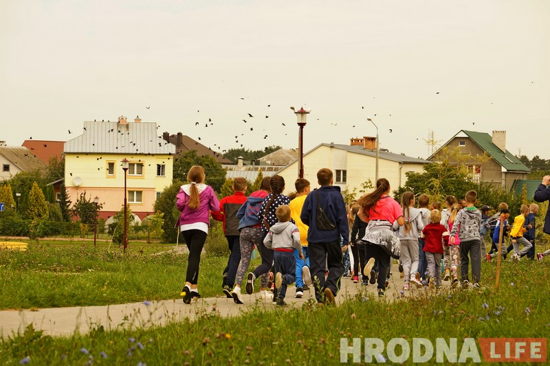 Больш за 300 удзельнікаў прабегліся з #велкомбегом на Альшанцы Больш за 300 удзельнікаў прабегліся з #велкомбегом на Альшанцы