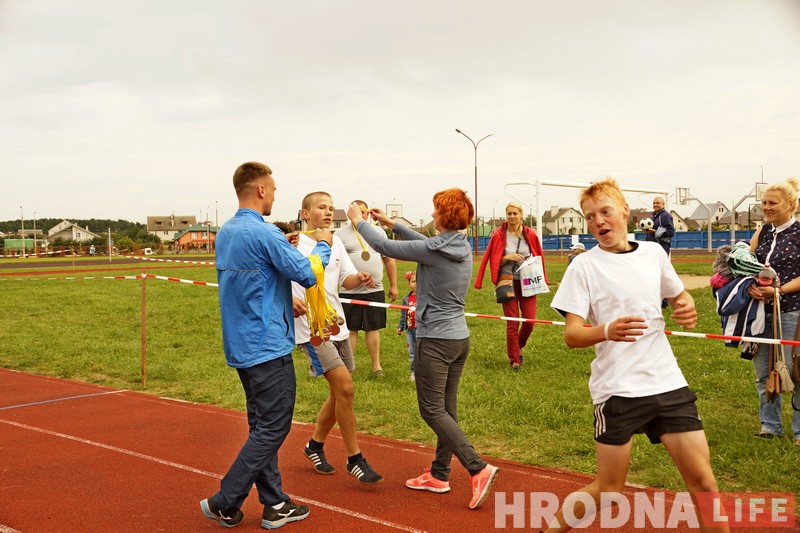 Больш за 300 удзельнікаў прабегліся з #велкомбегом на Альшанцы Больш за 300 удзельнікаў прабегліся з #велкомбегом на Альшанцы