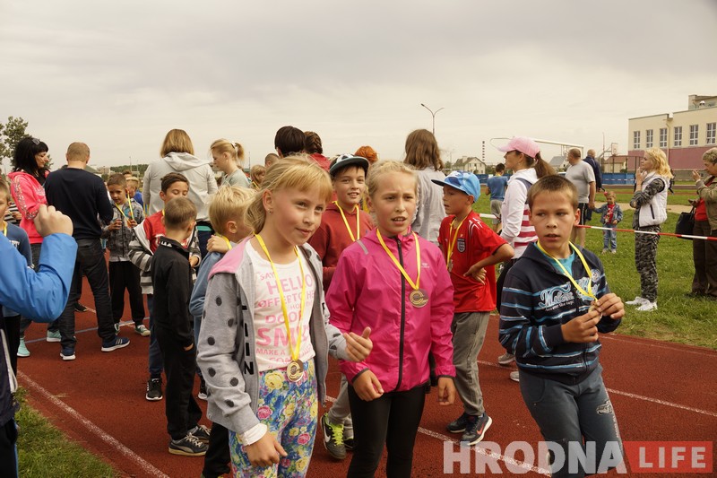 Больш за 300 удзельнікаў прабегліся з #велкомбегом на Альшанцы Больш за 300 удзельнікаў прабегліся з #велкомбегом на Альшанцы