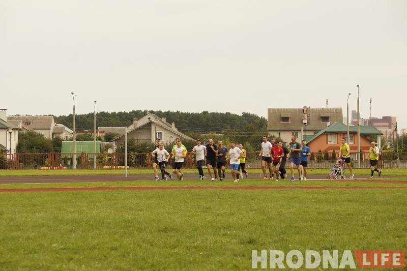 Больш за 300 удзельнікаў прабегліся з #велкомбегом на Альшанцы Больш за 300 удзельнікаў прабегліся з #велкомбегом на Альшанцы