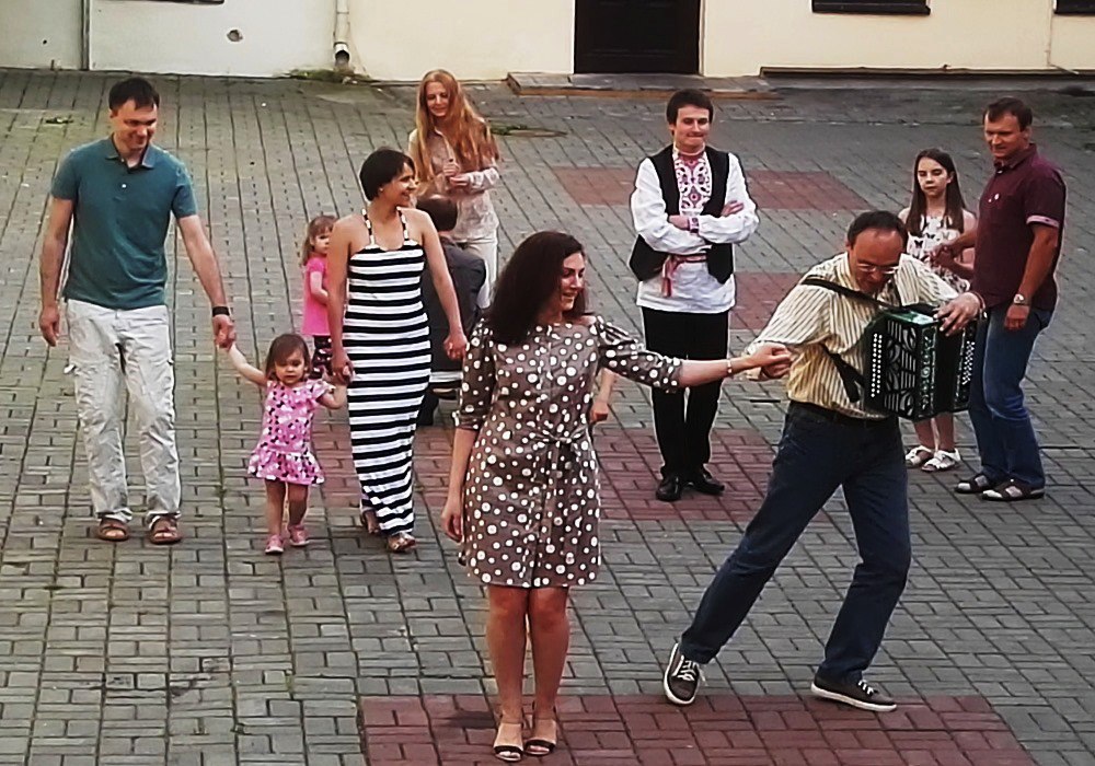 Летнія танцы працягнуцца восенню. Пад Гродна пройдзе першая ноч танцаў