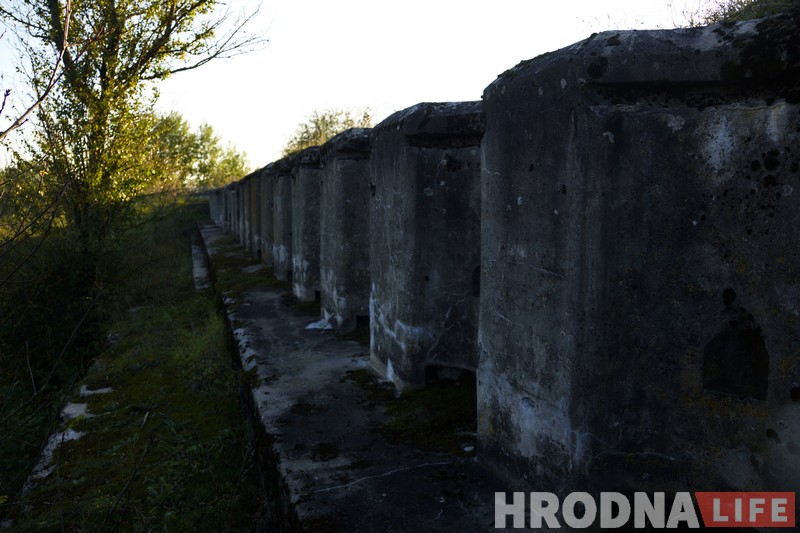 “Я закаханы ў трэці форт”. Аўтар новага пуцяводніка па фартах расказаў пра даследаванні Гродзенскай крэпасці
