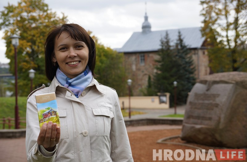 Гэта яна намалявала “шакаладныя” запрашэнні ў Гродна. “Каляровыя аблокі” Сняжаны Віцецкай сталі візітоўкай горада
