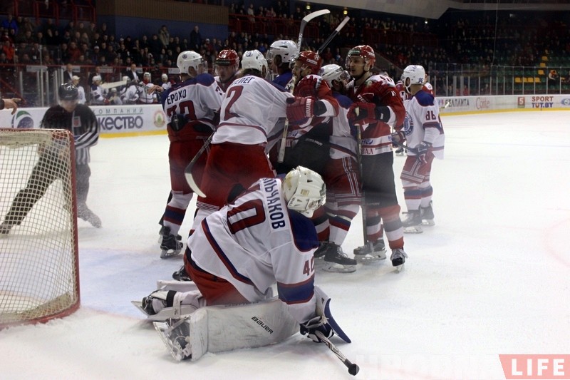 "Нёман" і "Юнацтва" біліся ў Гродне да апошняга, але перамога дасталася гаспадарам "Нёман" і "Юнацтва" біліся ў Гродне да апошняга, але перамога дасталася гаспадарам