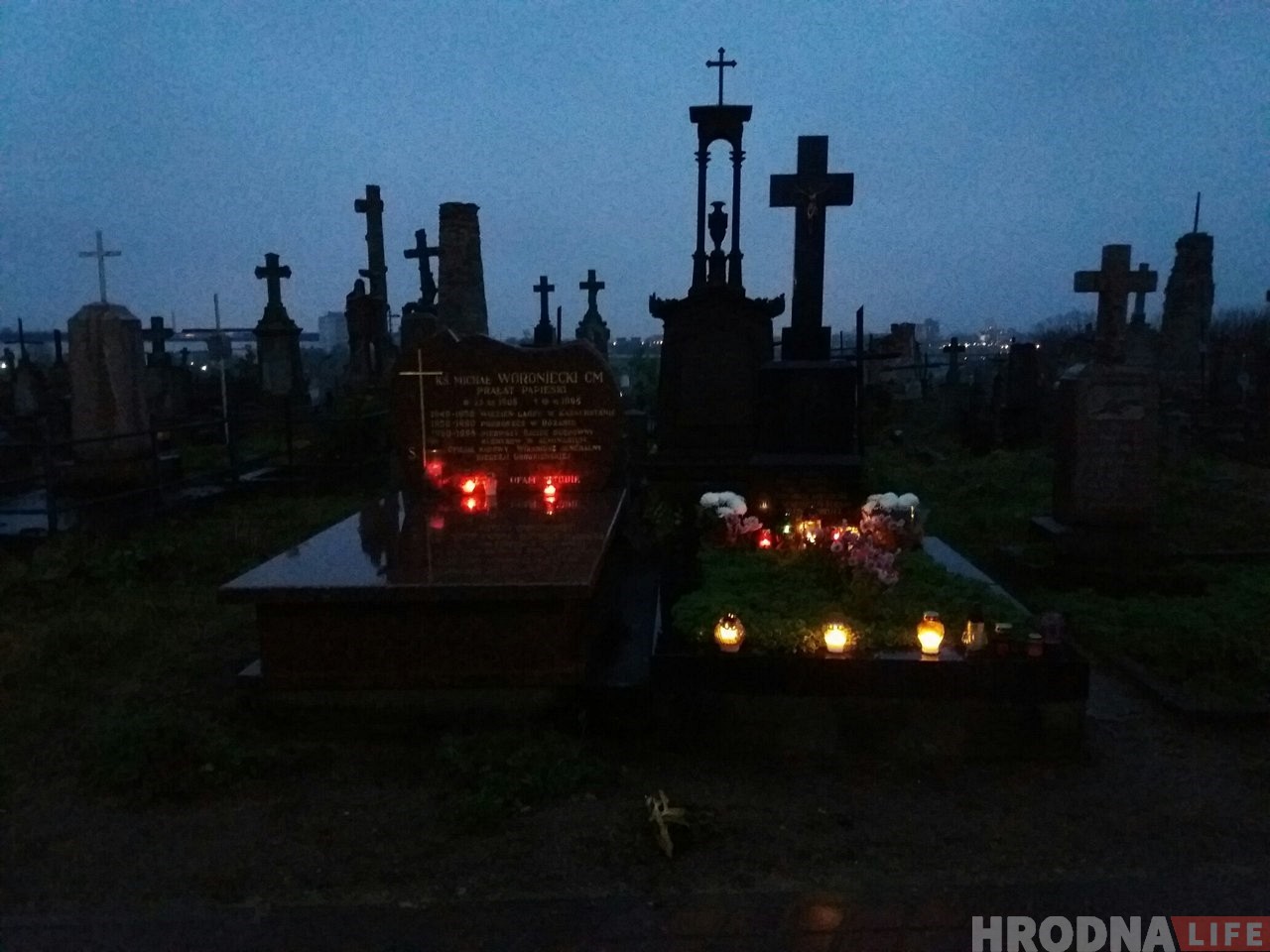 Старыя каталіцкія могілкі ў Гродне на Дзяды Старыя каталіцкія могілкі ў Гродне на Дзяды