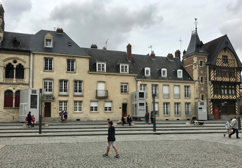 Ам'ен: нараджэнне, смерць і ўваскрашэнне рэстаўрацыі. Наўздагон гарадзенскім рэстаўрацыйным дыскусіям