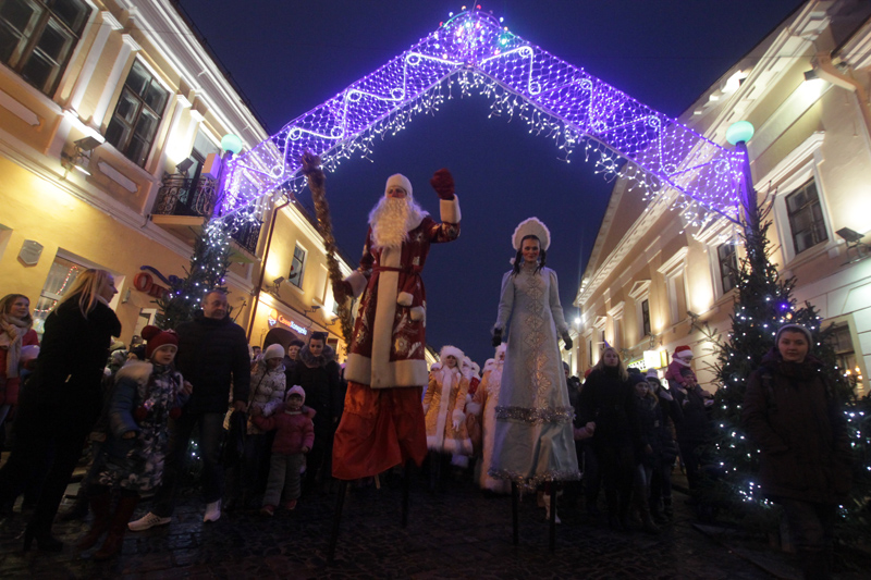 Дзед Мароз на сабачай запрэжцы і трон на плошчы Леніна: чым будуць здзіўляць гараджан пад Новы год