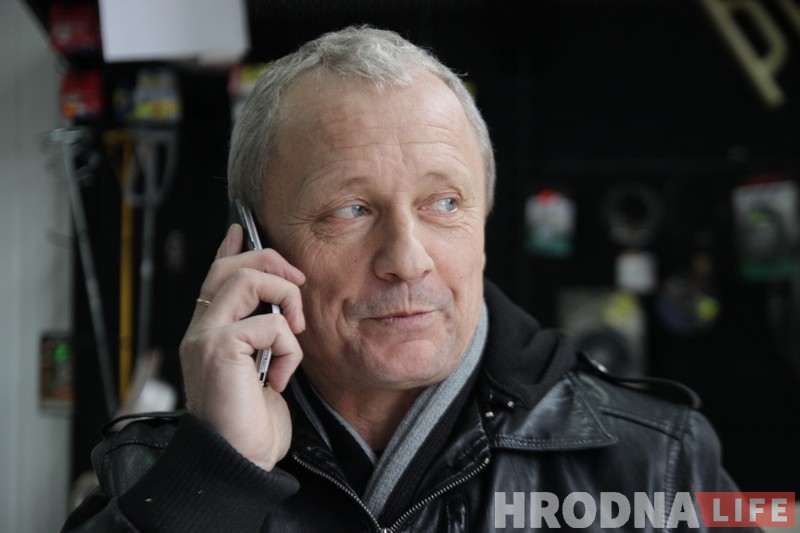 Прыціснула: беларускамоўны бізнесовец “Юрась” зачыняе краму, што працавала 20 год