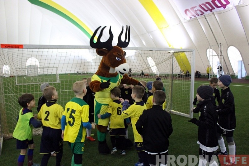 У навагоднім турніры па футболе "Baby cup" прыняло ўдзел больш за 120 дзяцей У навагоднім турніры па футболе "Baby cup" прыняло ўдзел больш за 120 дзяцей