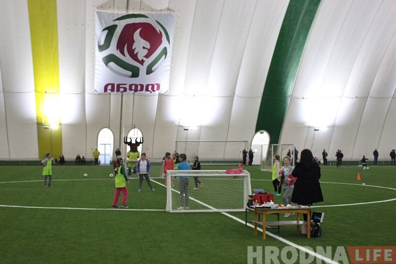 У навагоднім турніры па футболе "Baby cup" прыняло ўдзел больш за 120 дзяцей У навагоднім турніры па футболе "Baby cup" прыняло ўдзел больш за 120 дзяцей