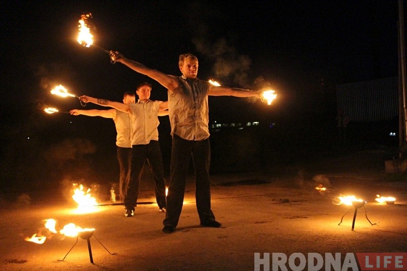 У Гродне запалілі першыя ханукальныя свечы. Упершыню гэта зрабіў малады прадстаўнік абшчыны