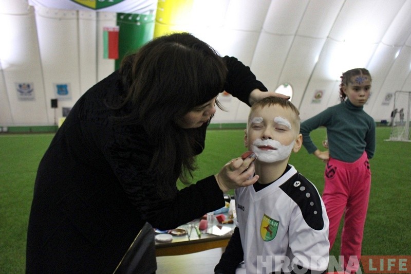 У навагоднім турніры па футболе "Baby cup" прыняло ўдзел больш за 120 дзяцей У навагоднім турніры па футболе "Baby cup" прыняло ўдзел больш за 120 дзяцей