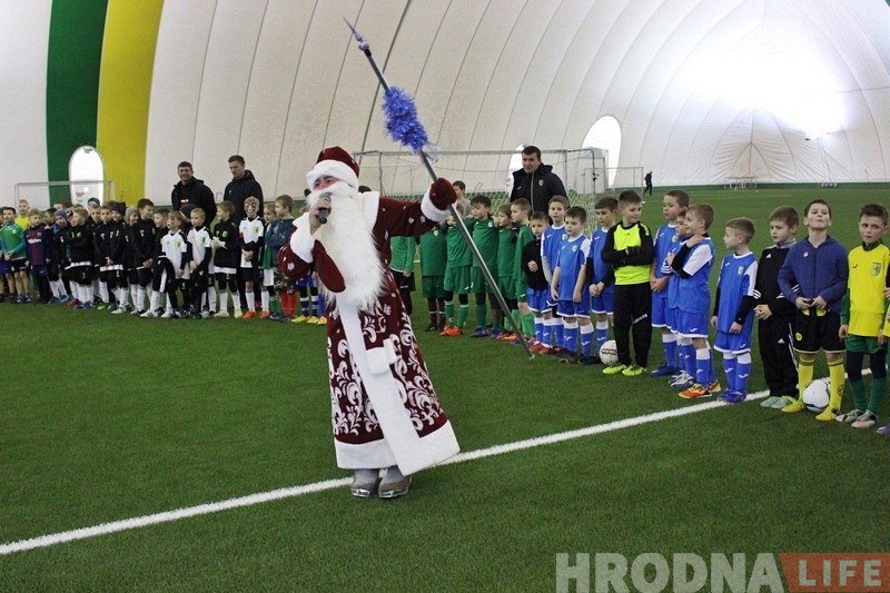 У навагоднім турніры па футболе "Baby cup" прыняло ўдзел больш за 120 дзяцей У навагоднім турніры па футболе "Baby cup" прыняло ўдзел больш за 120 дзяцей