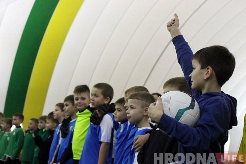 У навагоднім турніры па футболе "Baby cup" прыняло ўдзел больш за 120 дзяцей У навагоднім турніры па футболе "Baby cup" прыняло ўдзел больш за 120 дзяцей