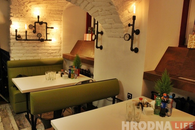 У цэнтры Гродна на месцы «Чабурэчнай» адкрылася кафэ «Хотей». Для першых кліентаў - зніжкі