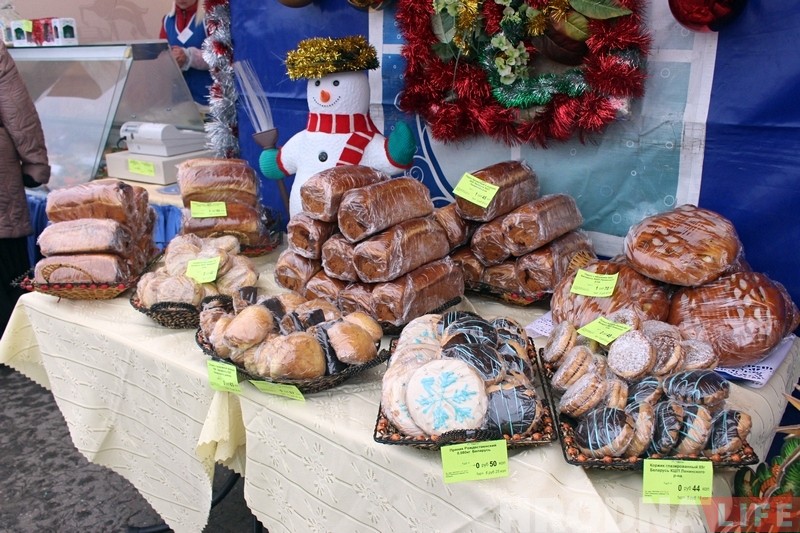 "На Савецкай плошчы выбару было больш". Каля OldCity пачаў працу калядны кірмаш "На Савецкай плошчы выбару было больш". Каля OldCity пачаў працу калядны кірмаш