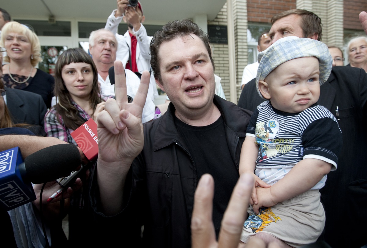 Анджэй Пачобут: Хочаш выставіць уладу ці апазіцыю ў добрым святле – ты ўжо не журналіст