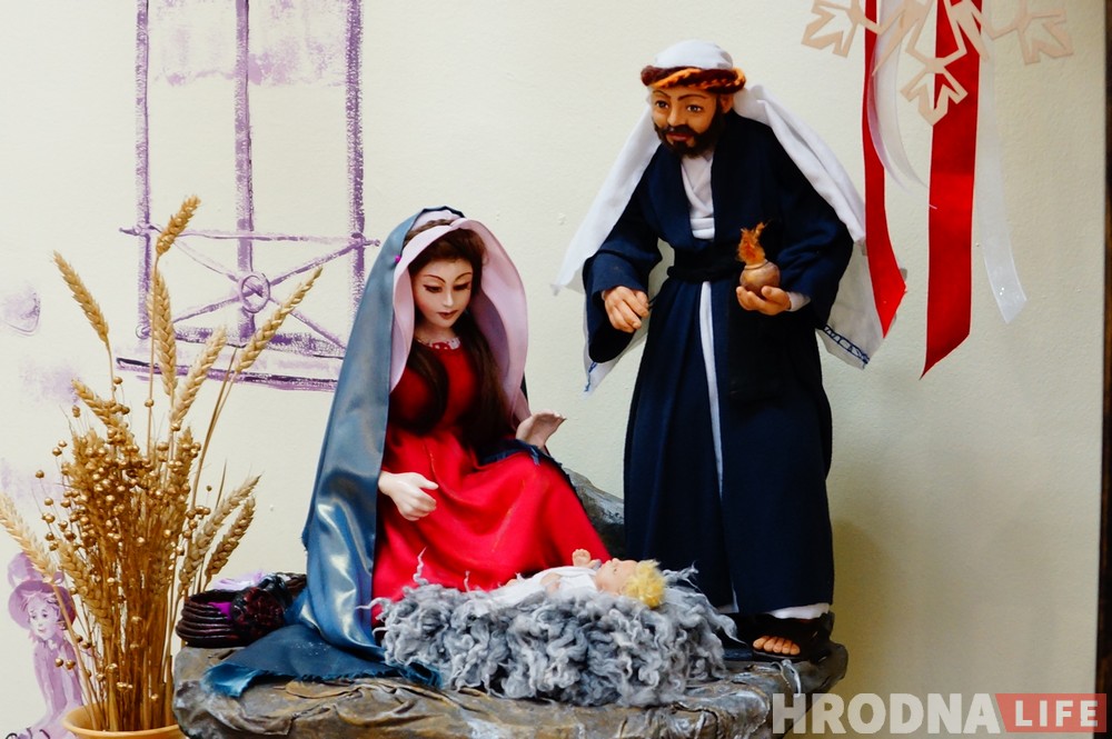 “Мужчыны збіраюцца ў гаражах, а мы – у бібліятэцы”. Як “гуляючы ў лялькі” стварыць клуб, выставу і музей