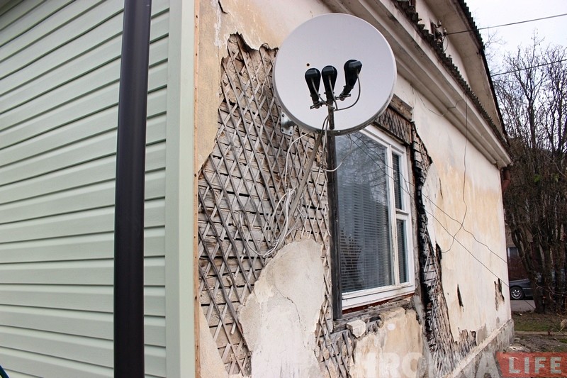 "Гэтую каштоўнасць ніхто ніколі не рамантаваў". Чаму стары дом на Рэйманта абшываюць сайдынгам "Гэтую каштоўнасць ніхто ніколі не рамантаваў". Чаму стары дом на Рэйманта абшываюць сайдынгам