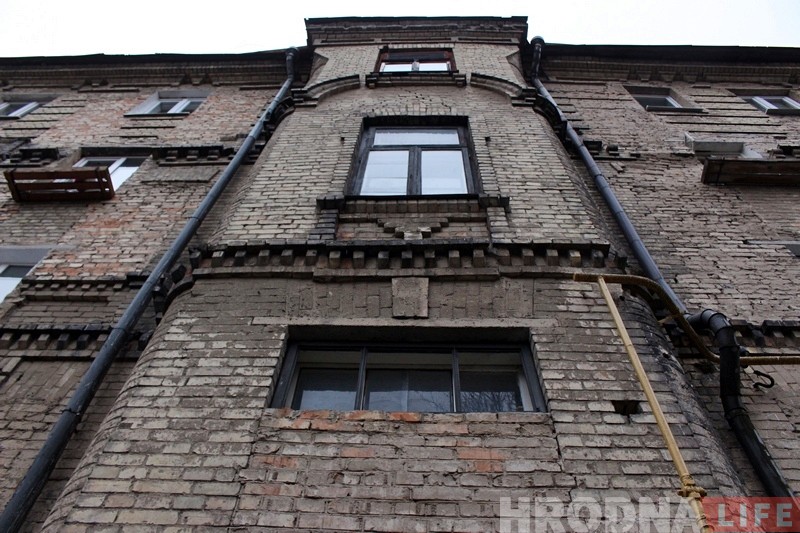 У Гродне пачаўся рамонт самага вялікага дарэвалюцыйнага жылога дома У Гродне пачаўся рамонт самага вялікага дарэвалюцыйнага жылога дома