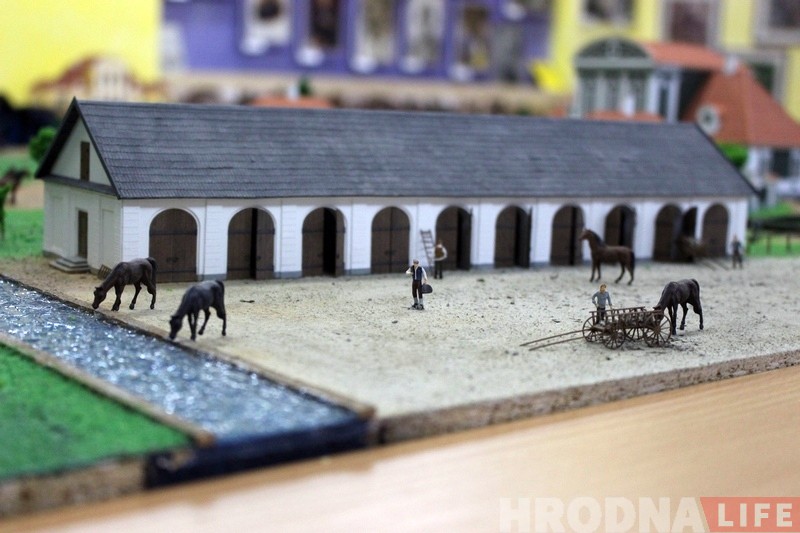 У Гродне адбудавалі каралеўскую рэзідэнцыю Аўгустова. У маштабе 1/100 У Гродне адбудавалі каралеўскую рэзідэнцыю Аўгустова. У маштабе 1/100